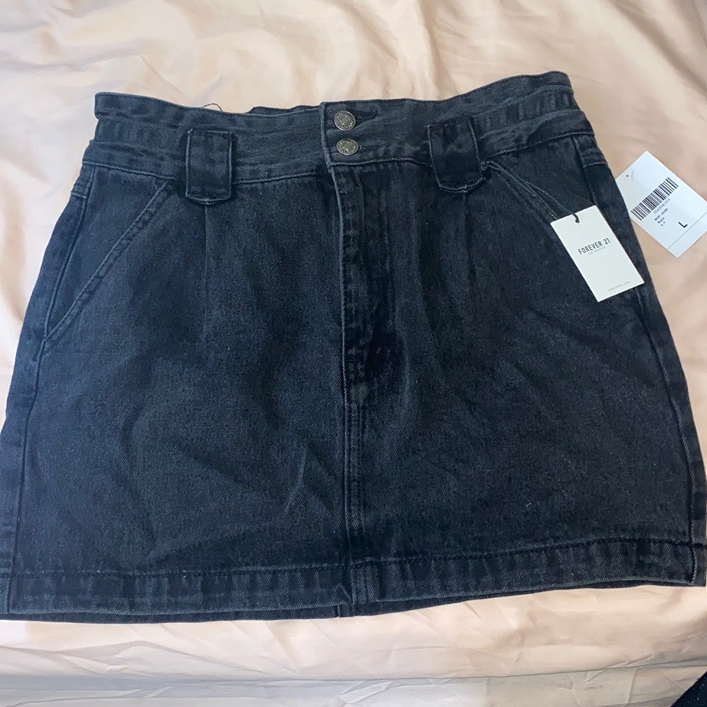 Brand new forever 21 jeans skirt